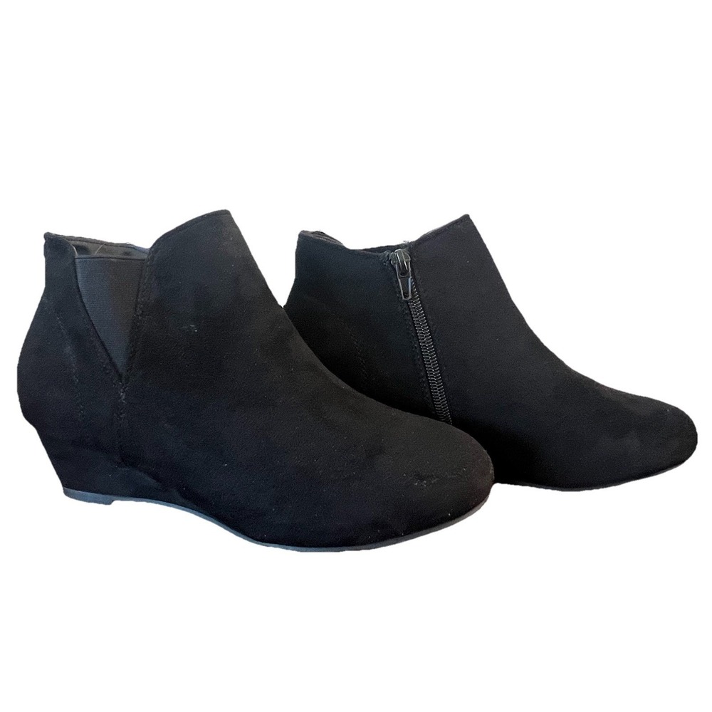 Its OK Janelle Black Faux Suede Wedge Ankle Boots Womens 7.5W Round Toe Zip - Picture 2 of 8